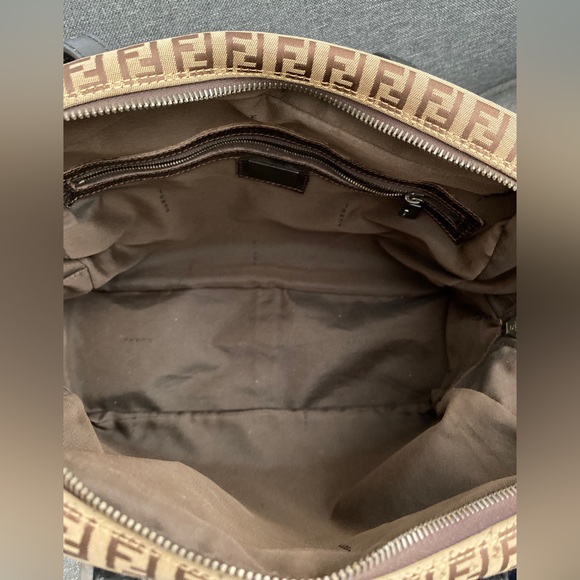 FENDI Pure Class - Picture 4 of 16